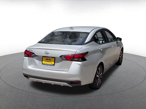 Used 2025 Nissan Versa SV FWD image 12