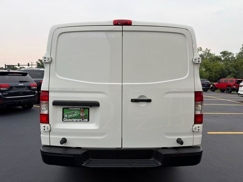 Used 2021 Nissan NV 1500 S RWD image 7
