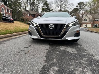 Used 2019 Nissan Altima 2.5 SR