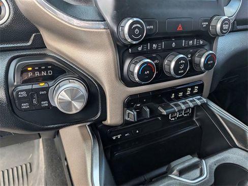 Used 2019 RAM 1500 Laramie image 11