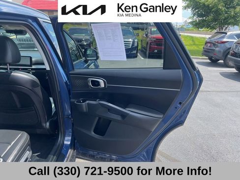 Certified 2024 Kia Sorento S w/ Panoramic Sunroof Package FWD image 54