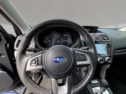 Used 2018 Subaru Forester 2.5i Limited AWD/4WD image 8