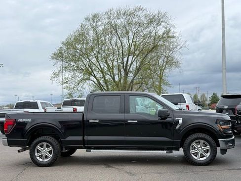 Used 2024 Ford F150 XLT w/ Tow/Haul Package AWD/4WD image 40