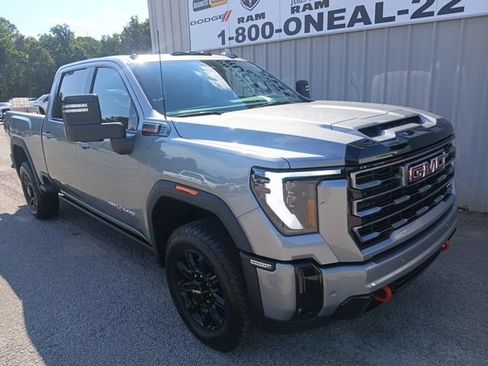 Used 2025 GMC Sierra 2500 AT4 w/ AT4 Premium Plus Package AWD/4WD image 1
