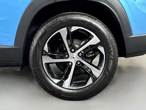 New 2026 Chevrolet Trax RS w/ Driver Confidence Package image 30