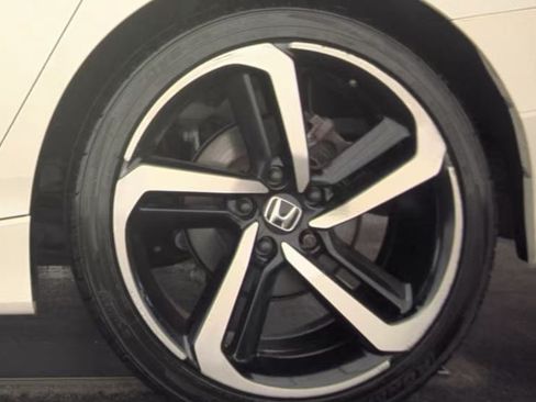 Used 2020 Honda Accord Sport image 8