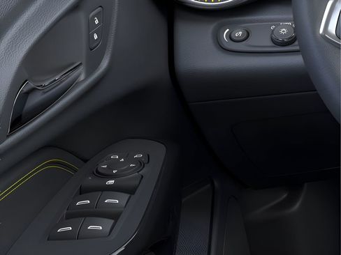 New 2026 Chevrolet Trax LT w/ Driver Confidence Package FWD image 16
