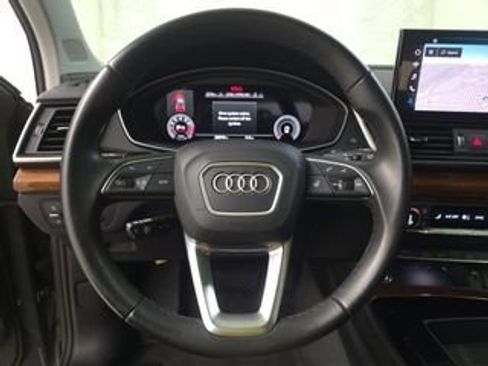 Used 2023 Audi Q5 2.0T Premium Plus AWD/4WD image 5