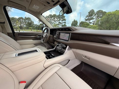 Used 2021 GMC Yukon Denali AWD/4WD image 21