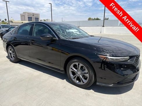 Used 2025 Honda Accord EX-L image 1