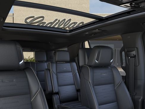New 2026 Cadillac Escalade Luxury AWD/4WD image 24