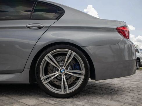 Used 2013 BMW M5 RWD image 13