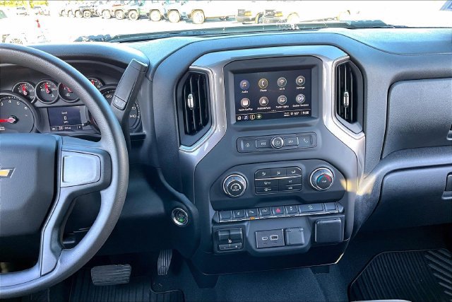 New 2026 Chevrolet Silverado 2500 Custom w/ Custom Value Package AWD/4WD image 7