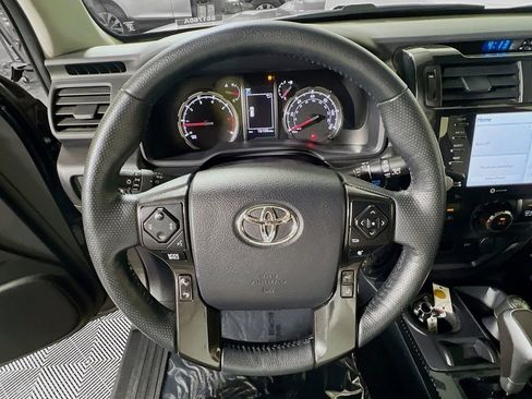 Certified 2023 Toyota 4Runner TRD Off-Road Premium w/ Moonroof Package AWD/4WD image 11