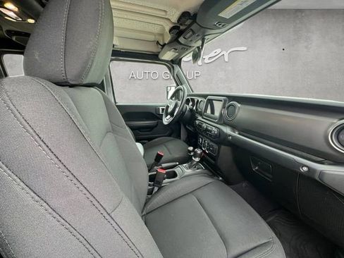 Used 2020 Jeep Gladiator Sport w/ Quick Order Package 24S image 24