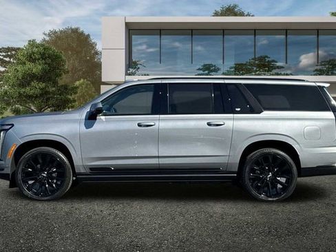 New 2026 Cadillac Escalade ESV Platinum Sport w/ LPO, ONYX Package AWD/4WD image 7