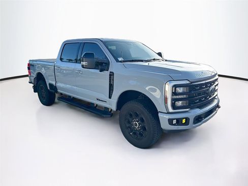 Used 2024 Ford F250 Lariat w/ Lariat Ultimate Package AWD/4WD image 7