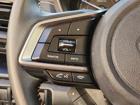 Used 2023 Subaru Crosstrek 2.0i Premium image 21