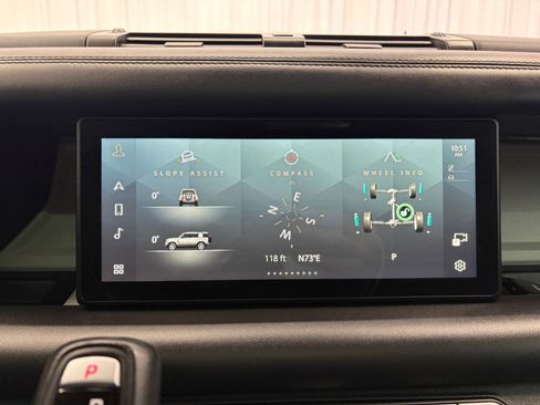 Used 2020 Land Rover Defender 110 HSE AWD/4WD image 31