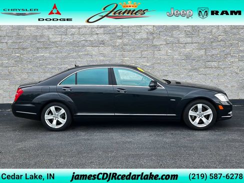Used 2012 Mercedes-Benz S 550 4MATIC w/ Premium 2 Pkg image 6