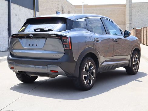 Used 2025 Nissan Kicks SV w/ Charging Package AWD/4WD image 3