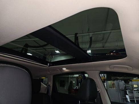 Used 2017 Nissan Murano Platinum w/ Platinum Technology Package image 17