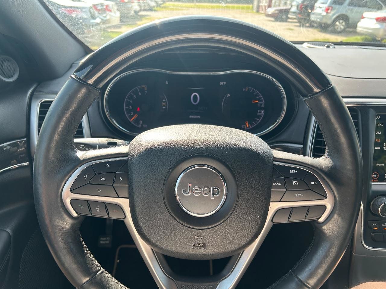 Used 2018 Jeep Grand Cherokee Overland AWD/4WD image 15