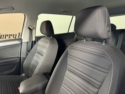 Used 2024 Volkswagen Tiguan S FWD image 10