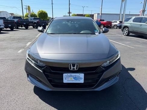 Used 2019 Honda Accord Sport image 2