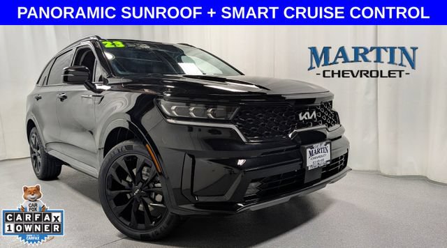 Used 2023 Kia Sorento SX AWD/4WD image 1