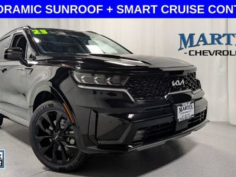 Used 2023 Kia Sorento SX AWD/4WD image 1