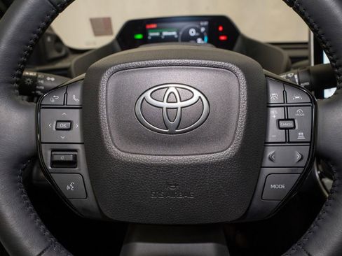 Certified 2025 Toyota bZ4X AWD w/ Weather Package image 19