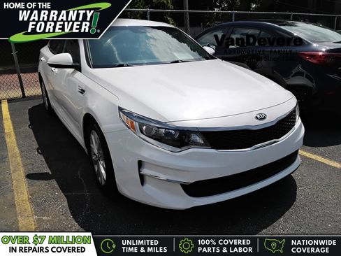 Used 2017 Kia Optima LX FWD image 1