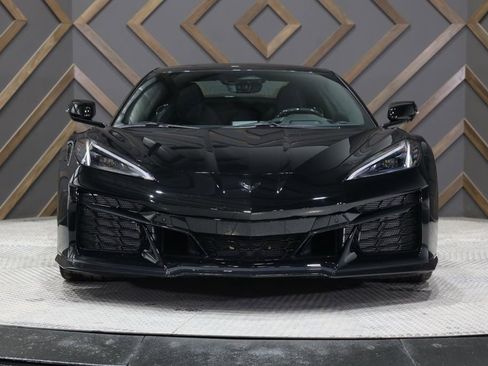 Used 2024 Chevrolet Corvette Z06 w/ Stealth Interior Trim Package image 9