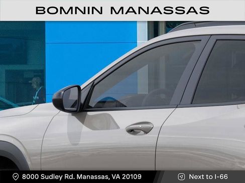 New 2026 Chevrolet Trax RS image 12