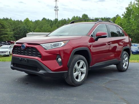 Used 2021 Toyota RAV4 XLE Premium AWD/4WD image 1