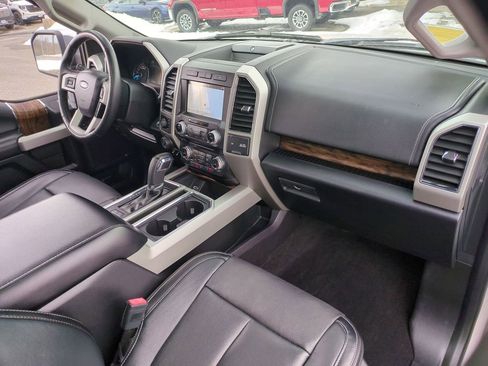 Used 2018 Ford F150 Lariat w/ Equipment Group 502A Luxury image 23