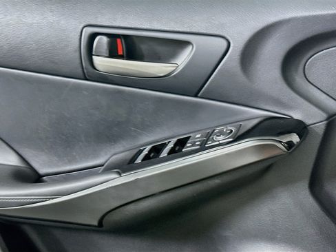 Used 2023 Lexus IS 300 w/ Comfort Package RWD image 15
