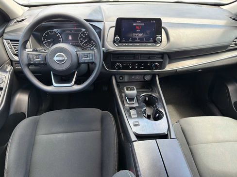 Used 2024 Nissan Rogue S FWD image 26