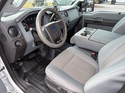 Used 2015 Ford F350 XL w/ Power Equipment Group image 34