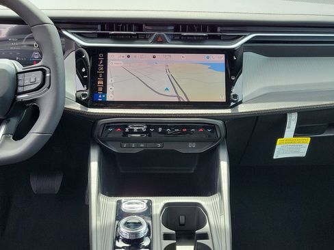 New 2026 Jeep Cherokee Limited AWD/4WD image 15