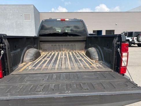 Used 2020 Ford F250 XLT w/ Snow Plow Prep Package AWD/4WD image 9