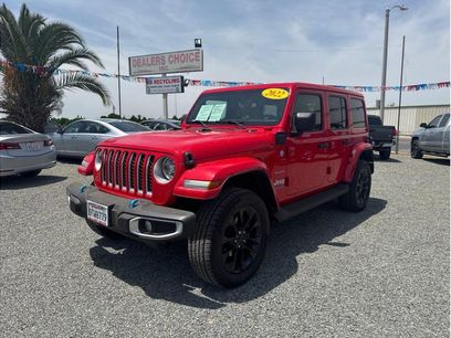 Used 2022 Jeep Wrangler Unlimited Sahara w/ Cold Weather Group