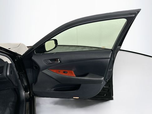 Used 2009 Lexus ES 350 4dr Sdn image 29