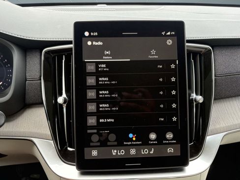 New 2026 Volvo XC90 B6 Ultra w/ Protection Package image 29