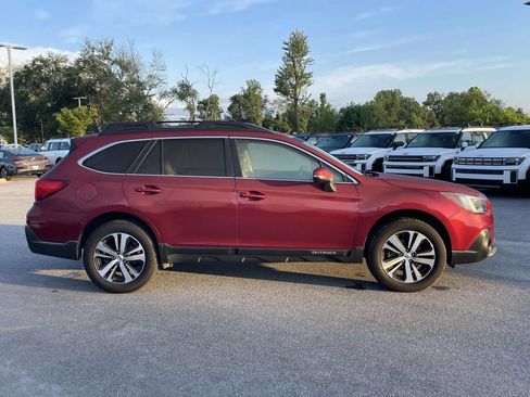 Used 2019 Subaru Outback 2.5i Limited AWD/4WD image 29
