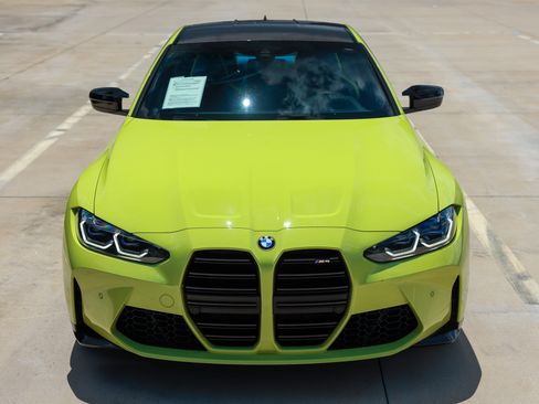 Used 2021 BMW M4 Coupe w/ Executive Package RWD image 21
