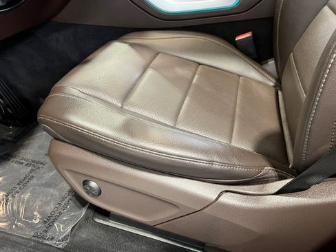 Used 2022 Mercedes-Benz GLE 350 4MATIC image 26