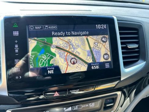 Used 2016 Honda Pilot Touring image 18