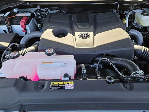 New 2026 Toyota Tundra Platinum image 22